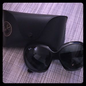 Ray-Ban Jackie Ohh Black Sunglasses